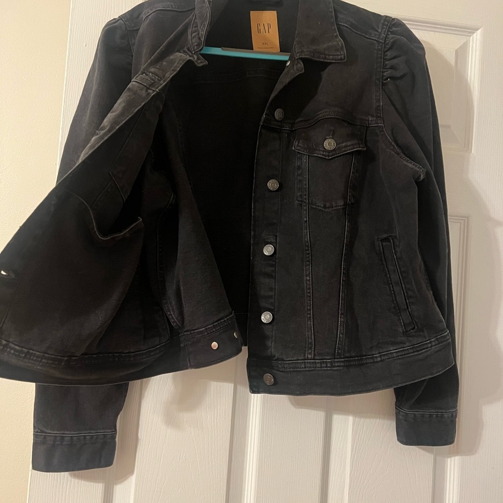 GAP Black Jean Jacket - Picture 3 of 6